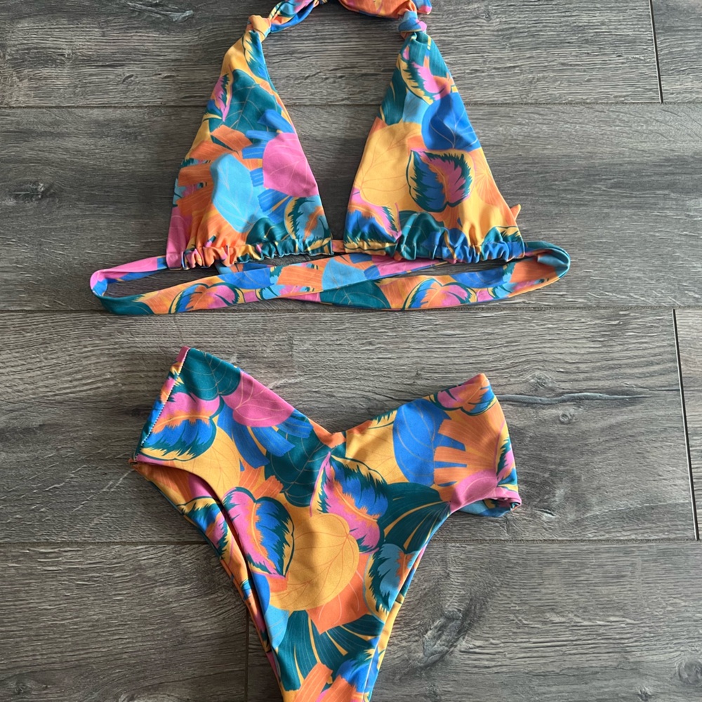 Skatie Bikini Bonzai